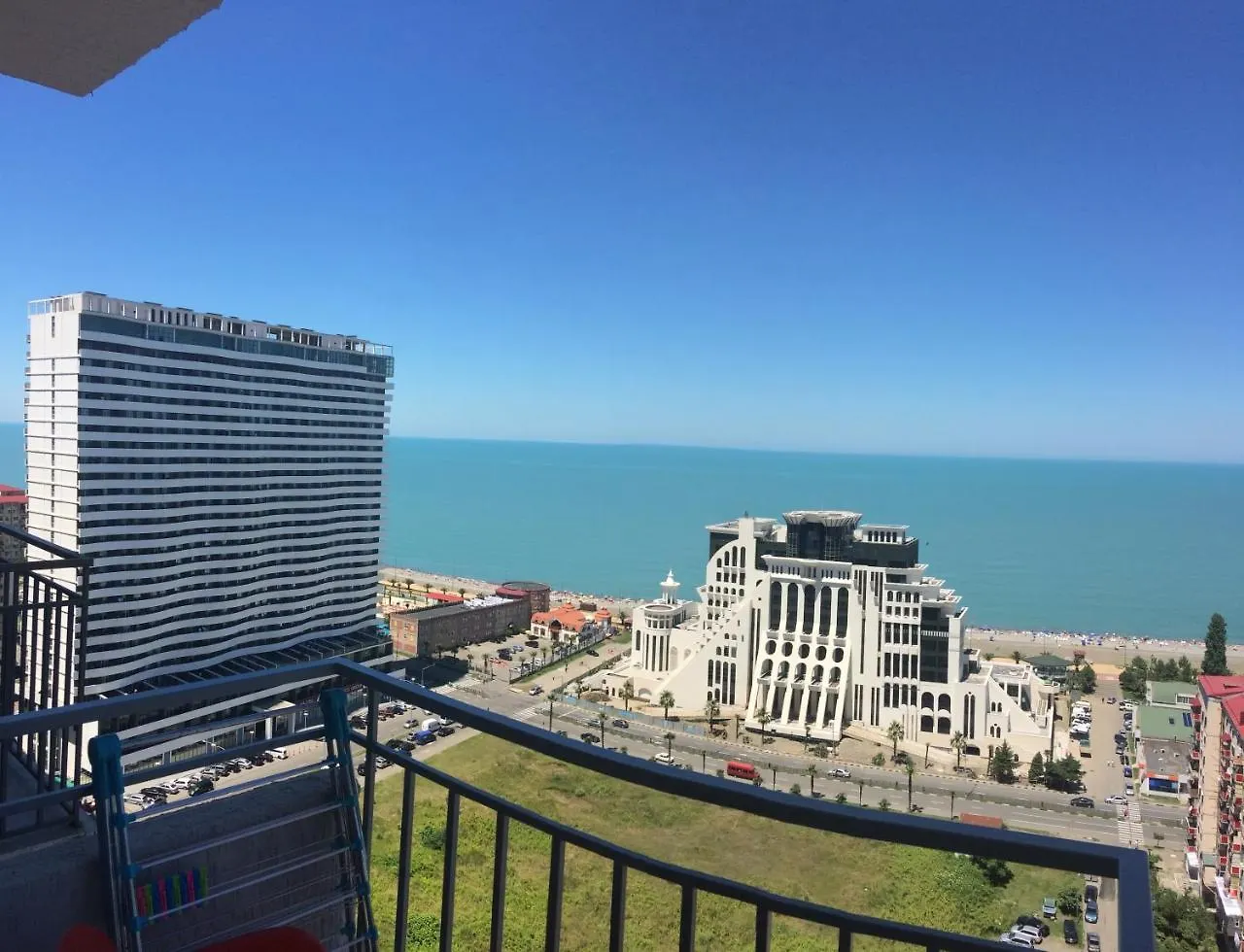 Deluxe Apartments On First Line Батуми Грузия