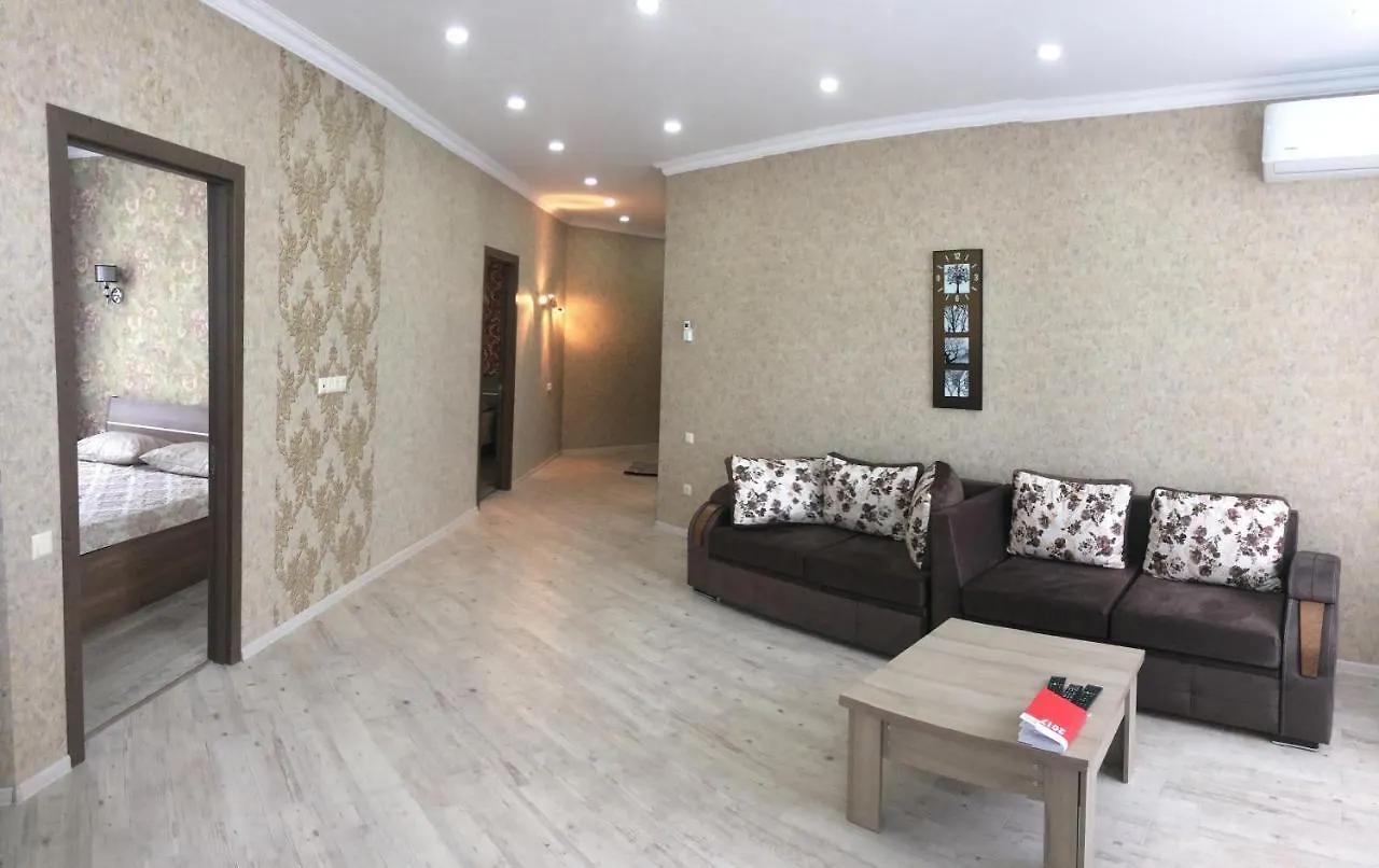 Deluxe Apartments On First Line Батуми 0*,